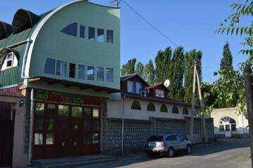 Фото Гостевой дом Eco House г. Ош 1