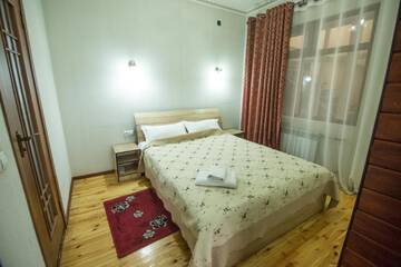 Фото номера Номер Делюкс Гостевой дом Eco House г. Ош 3