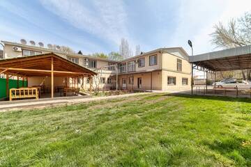 Фотографии Загородные дома TES Hotel г. Ош (Киргизия) №3 Фото Загородные дома TES Hotel г. Ош 3