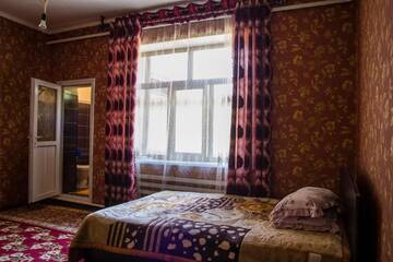 Фото номера Семейный номер Делюкс Гостевой дом Be my guest г. Ош 5