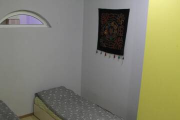 Фото номера Семейный номер Гостевой дом Konok center hostel г. Ош 5