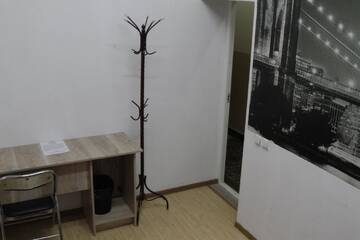 Фото номера Двухместный номер с 1 кроватью Гостевой дом Konok center hostel г. Ош 2