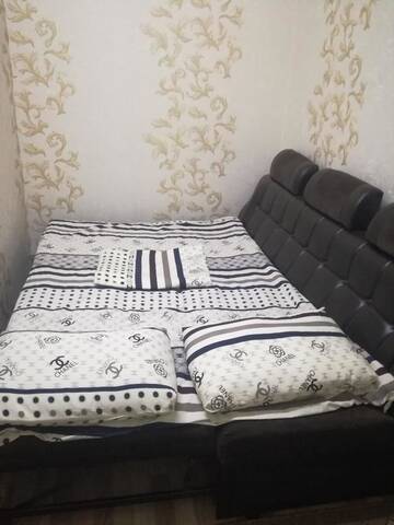 Фото номера Двухместный номер Делюкс с 1 кроватью и душем Хостелы Hostel Sulaiman-Too г. Ош 3