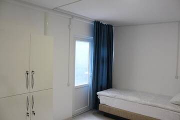 Фото номера Кровать в общем 4-местном номере для мужчин и женщин Хостелы Park Hostel Osh г. Ош 6