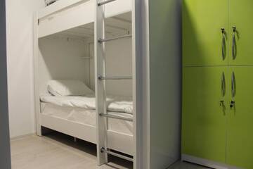 Фото номера Кровать в общем номере для мужчин с 4 кроватями Хостелы Park Hostel Osh г. Ош 4